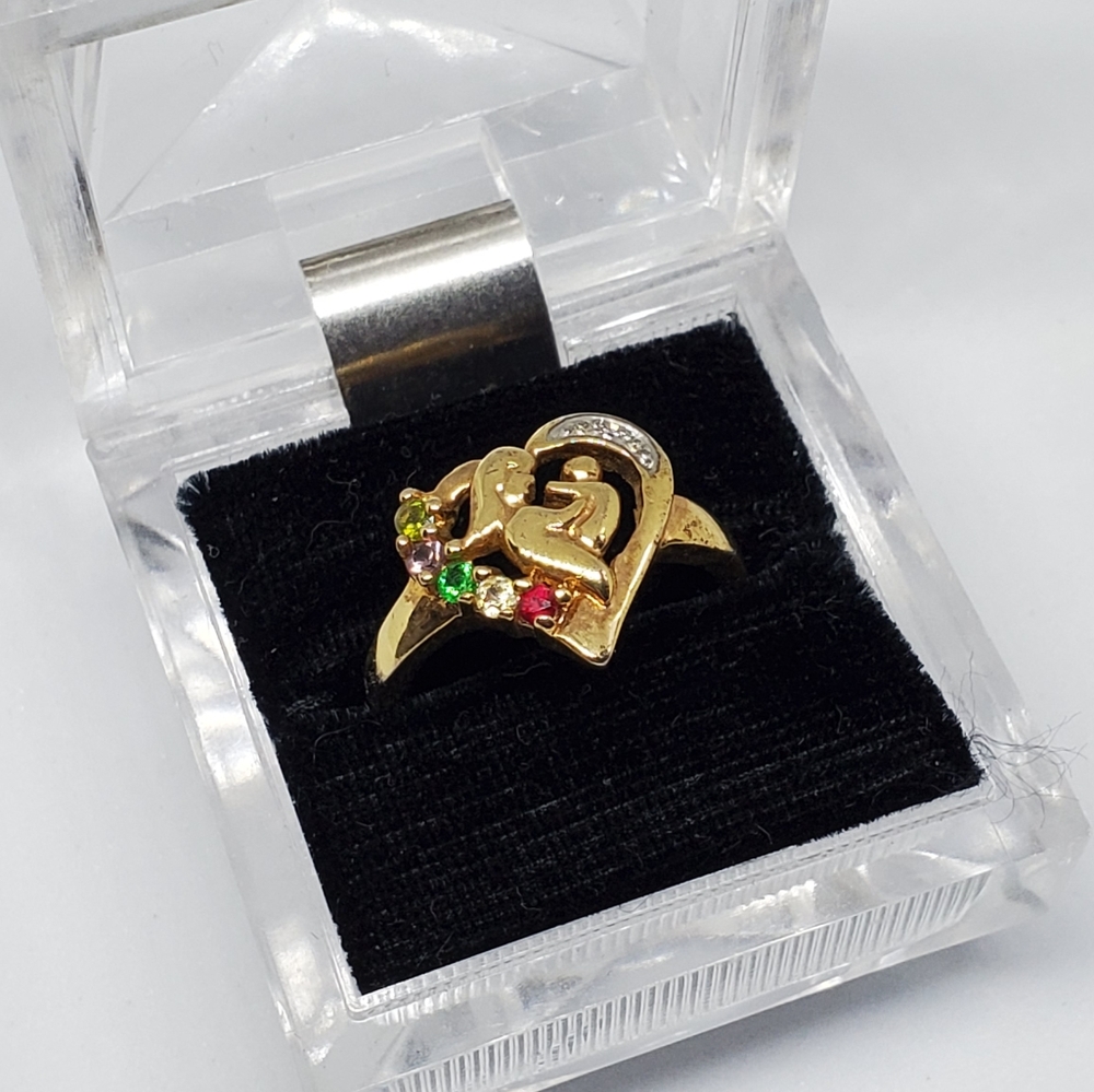 Gold Mother Baby Heart Gemstone Ring
